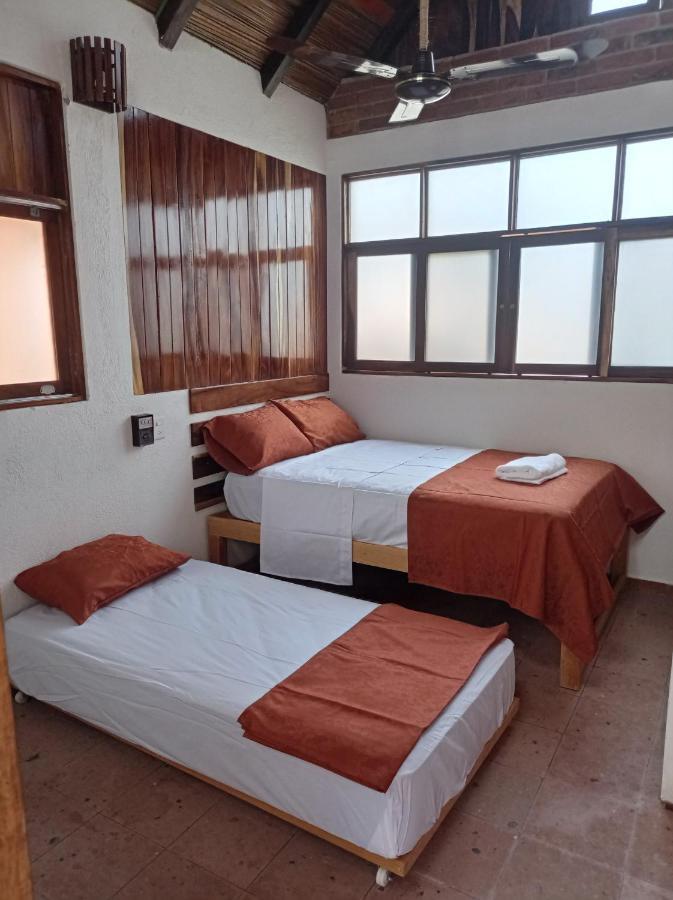 Bungalows Y Cabanas, Las Barracas De La Barra Malucano Exterior foto